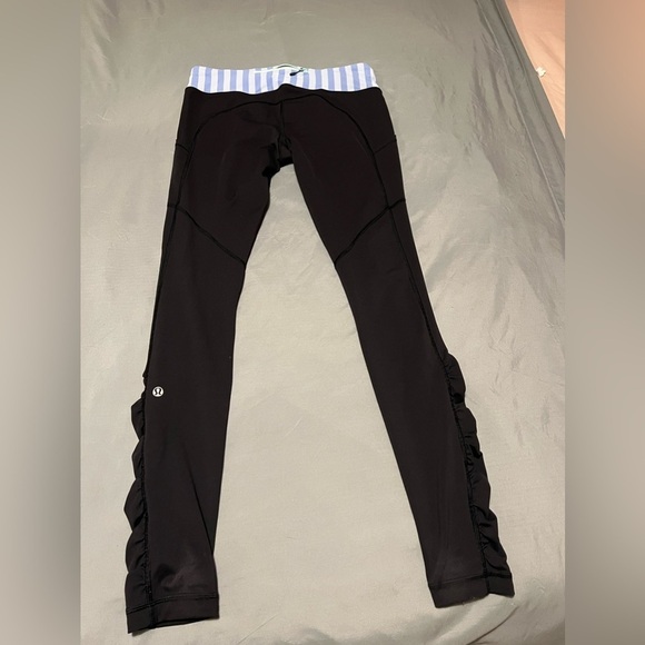 Lululemon Speed Tight *Interlock *detailed* - Picture 6 of 13